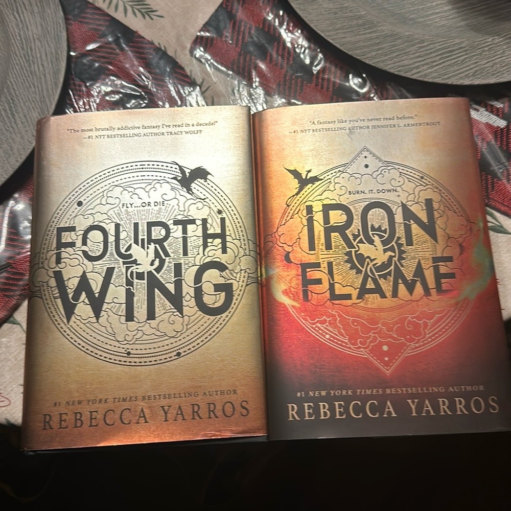 Fourth Wing and Iron Flame books